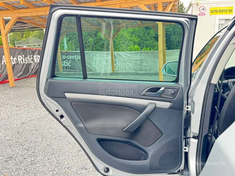 Škoda Octavia 1.6 TDI BESPREK0RNA