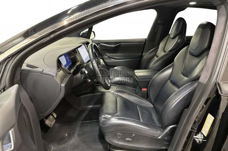 Tesla Model X 75D