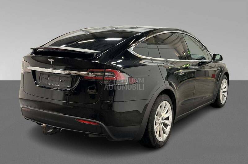 Tesla Model X 75D