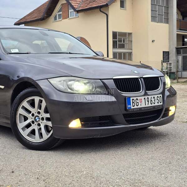 BMW 320 //N a v i//