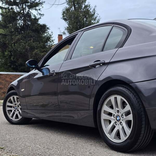 BMW 320 //N a v i//