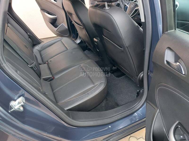 Opel Astra J 1.7 CDTI