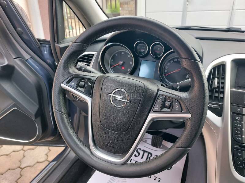Opel Astra J 1.7 CDTI