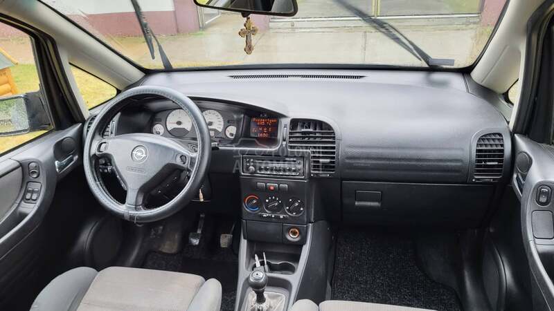 Opel Zafira Reg.2.2026