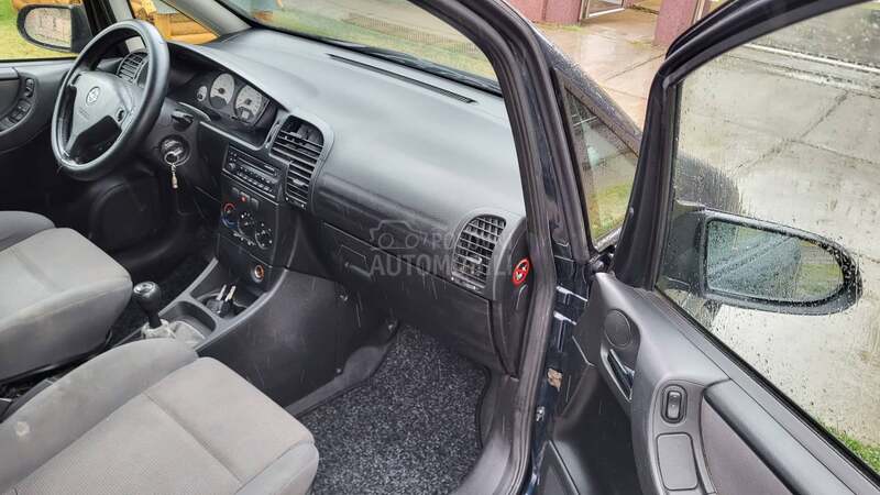 Opel Zafira Reg.2.2026