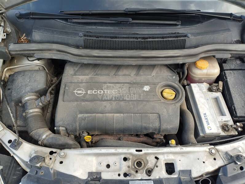 Opel Zafira 