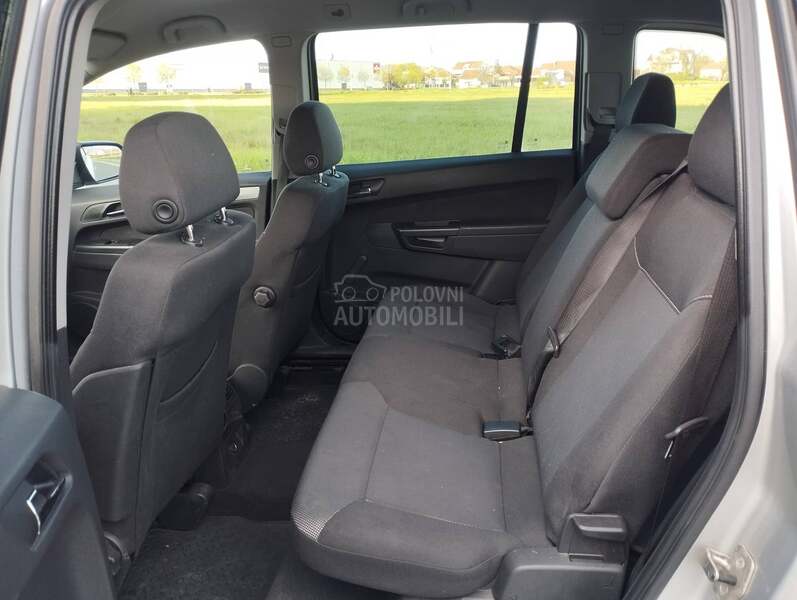 Opel Zafira 