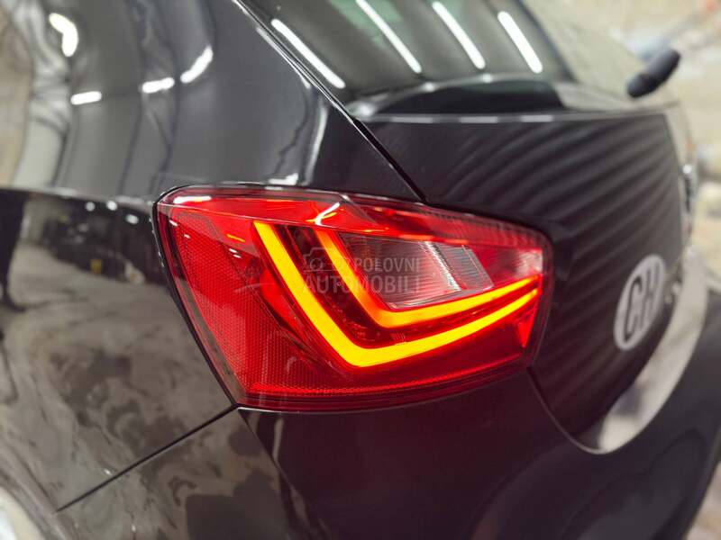 Seat Ibiza 1.2 TSI FR/NAV CH