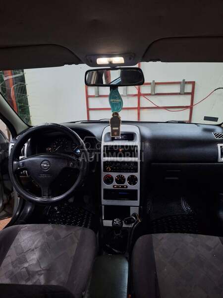 Opel Astra G 