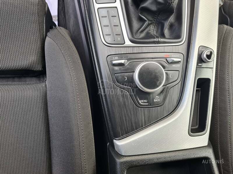 Audi A4 2.0 TDI PREMIUM