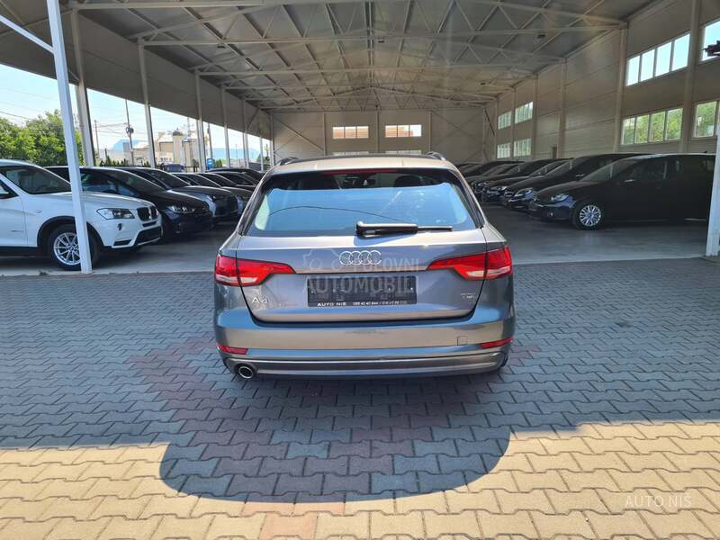 Audi A4 2.0 TDI PREMIUM