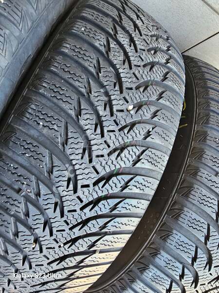 Kumho 205/60 R16 Zimska