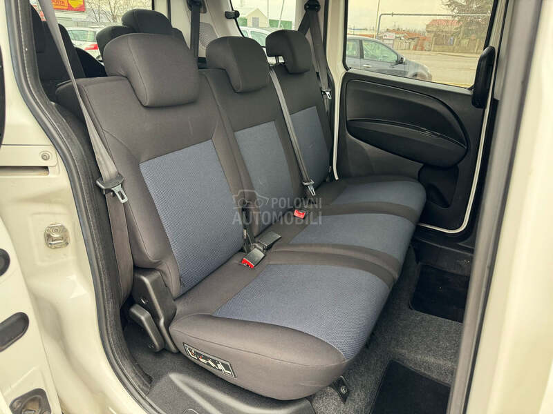 Opel Combo 2.0 CDTI 7 SED