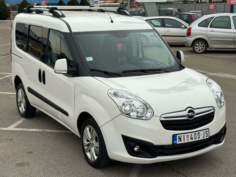Opel Combo 2.0 CDTI 7 SED
