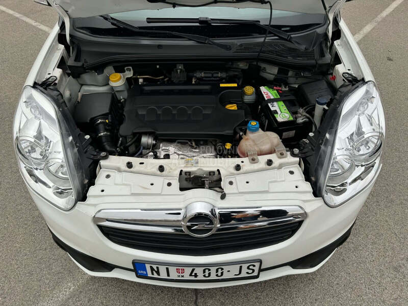 Opel Combo 2.0 CDTI 7 SED