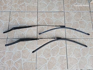 NOSAČI METLICA BRISAČA za Volkswagen Tiguan od 2015. do 2020. god.