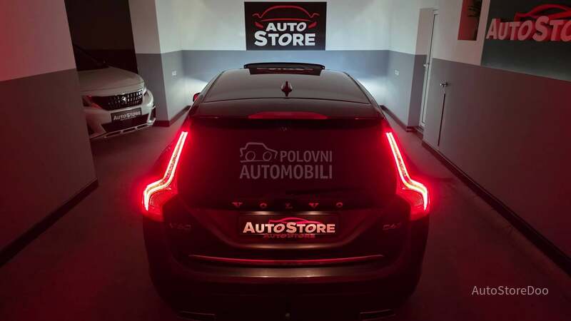 Volvo V60 2.4 Hybrid 25k reg