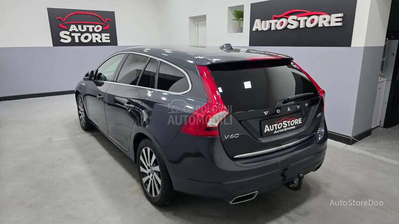 Volvo V60 2.4 Hybrid 25k reg