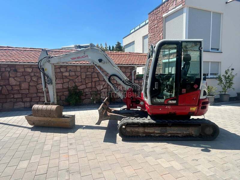 Takeuchi TB 260