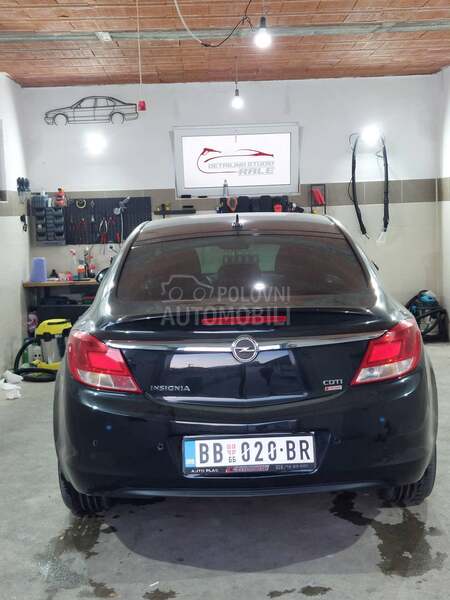 Opel Insignia OPC line