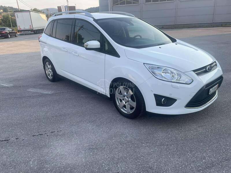 Ford C-Max 1.6 -  7 sedista