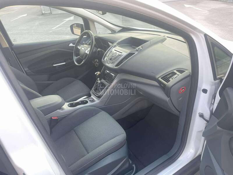 Ford C-Max 1.6 -  7 sedista