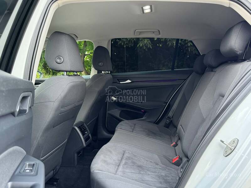 Volkswagen Golf 8 2.0TDI/STYLE