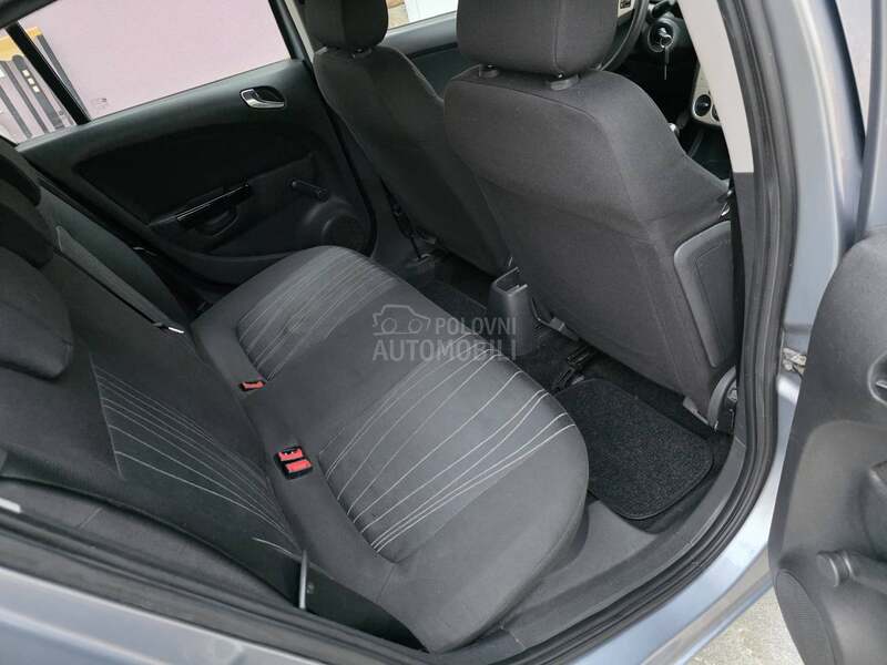 Opel Corsa D 1.2 Svajcarija