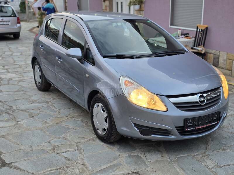 Opel Corsa D 1.2 Svajcarija