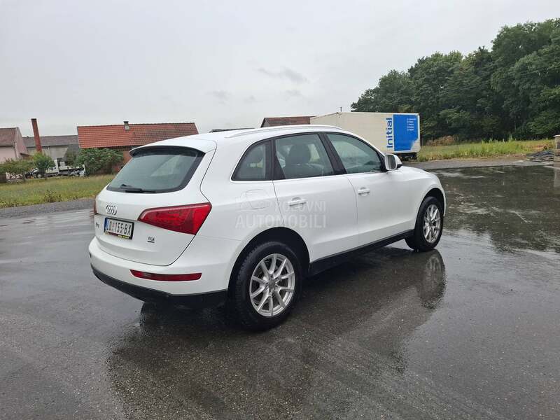 Audi Q5 quattro