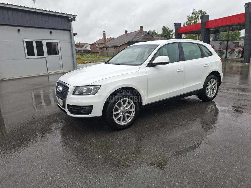 Audi Q5 quattro