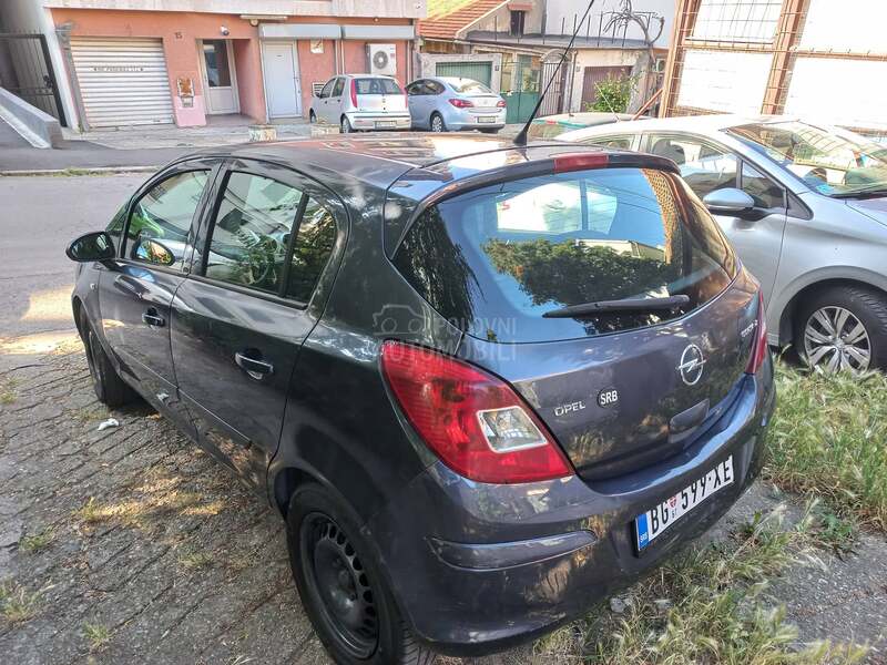 Opel Corsa B 