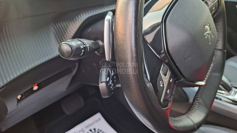 Peugeot 2008 Allure Aut.