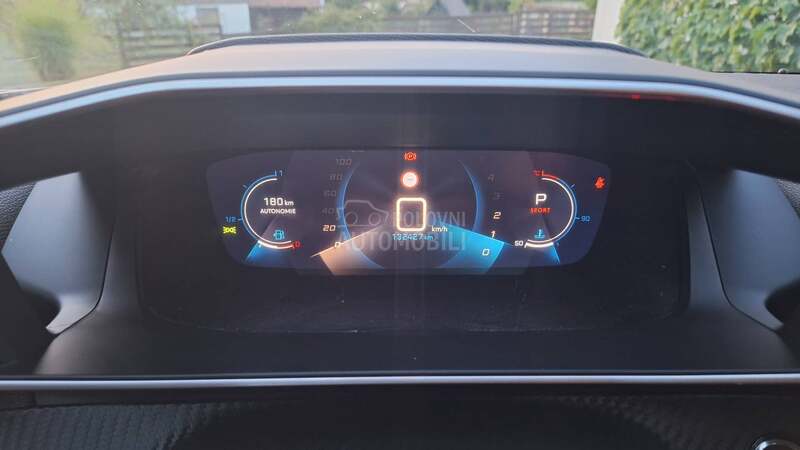 Peugeot 2008 Allure Aut.