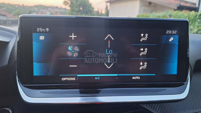 Peugeot 2008 Allure Aut.