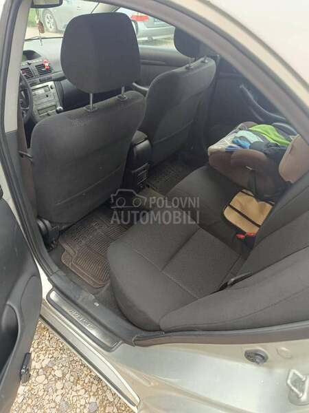 Toyota Avensis 2.2 D4