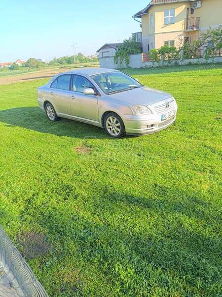 Toyota Avensis 2.2 D4