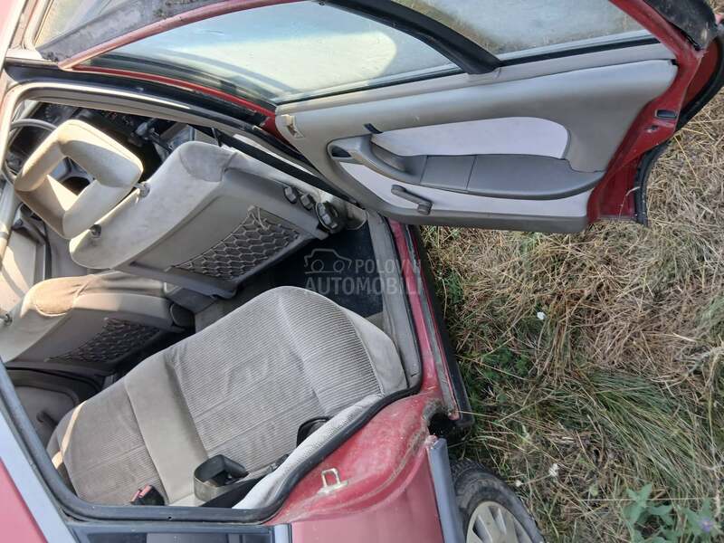 Opel Omega 