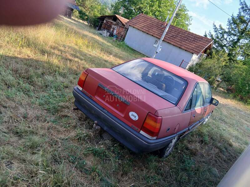 Opel Omega 