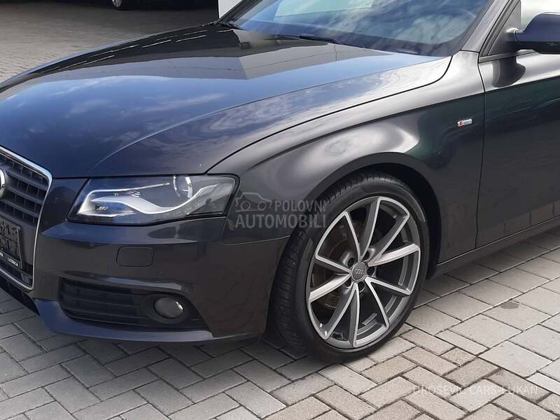 Audi A4 S line TDI 4x4 CH