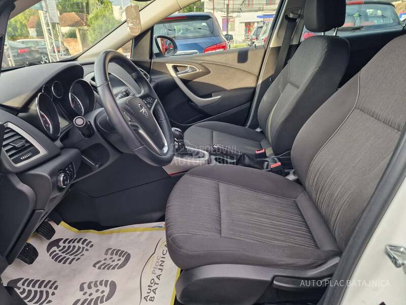 Opel Astra J 1.4 16v 204400
