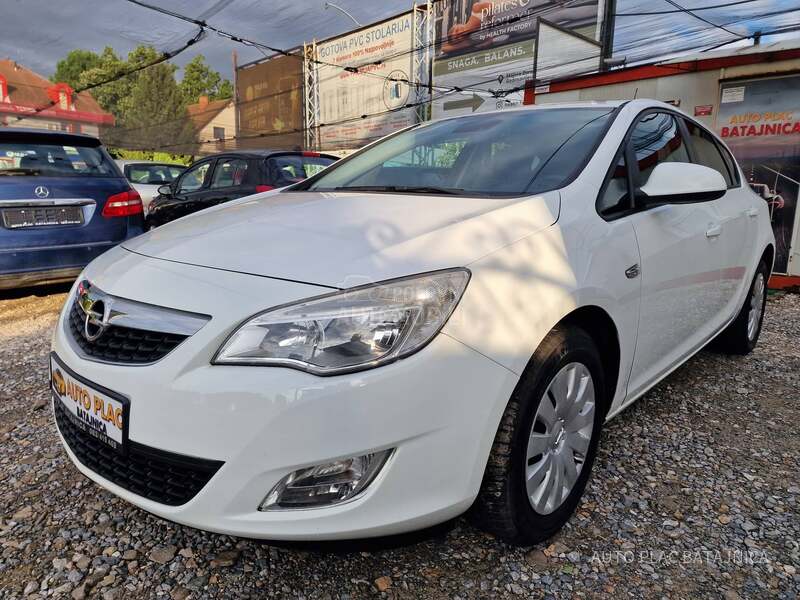 Opel Astra J 1.4 16v 204400