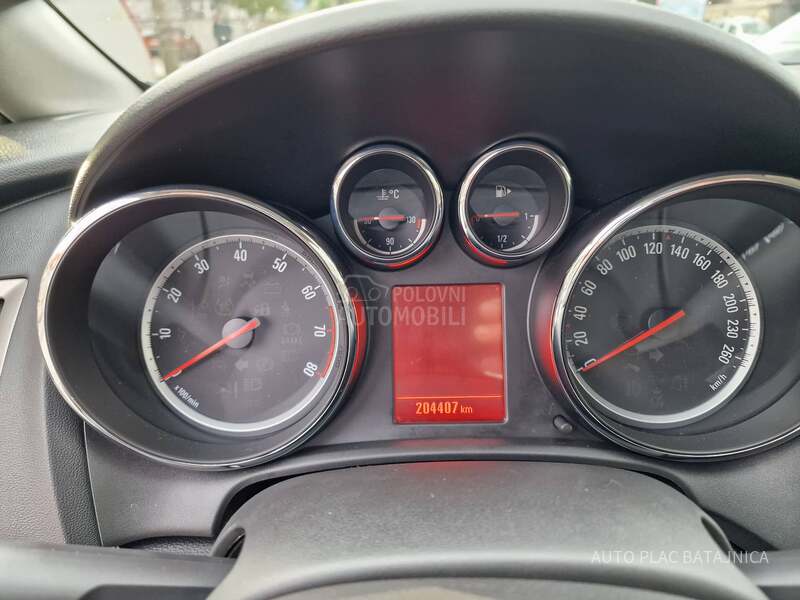 Opel Astra J 1.4 16v 204400