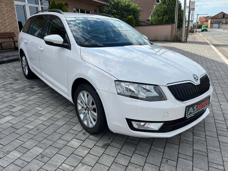 Škoda Octavia 1.6TDI/DSG/NOVA