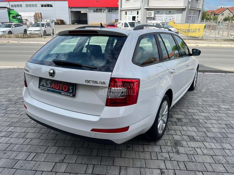 Škoda Octavia 1.6TDI/DSG/NOVA