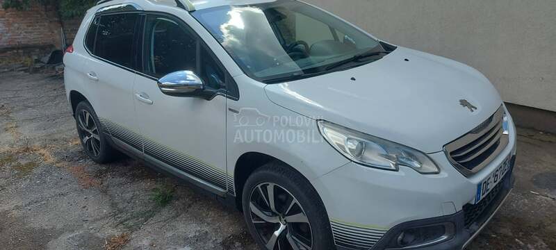 Peugeot 2008 1.6 ehdi urbancross