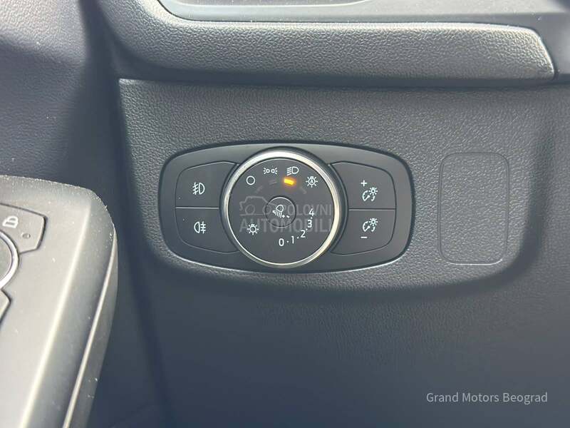 Ford Focus 1.5 TDCI CONNECTED