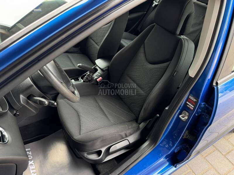 Peugeot 308 1.6 hdi