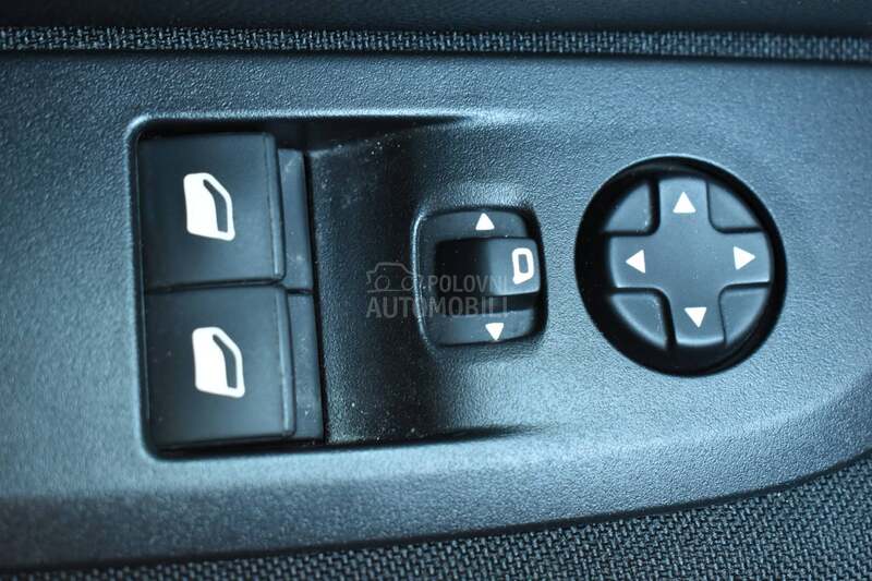 Peugeot 208 1.2 Active MT