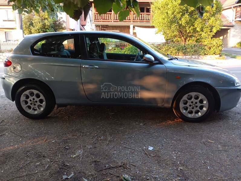 Alfa Romeo 147 